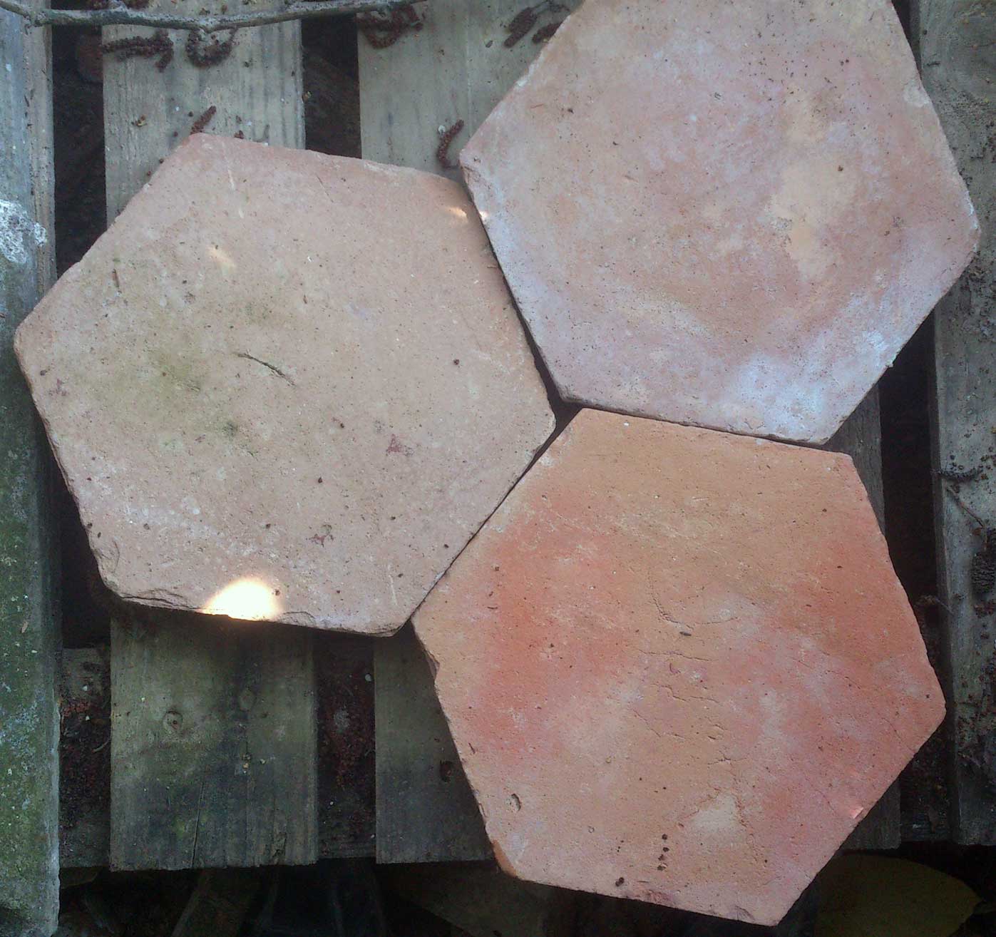 Terre cuite hexagone
