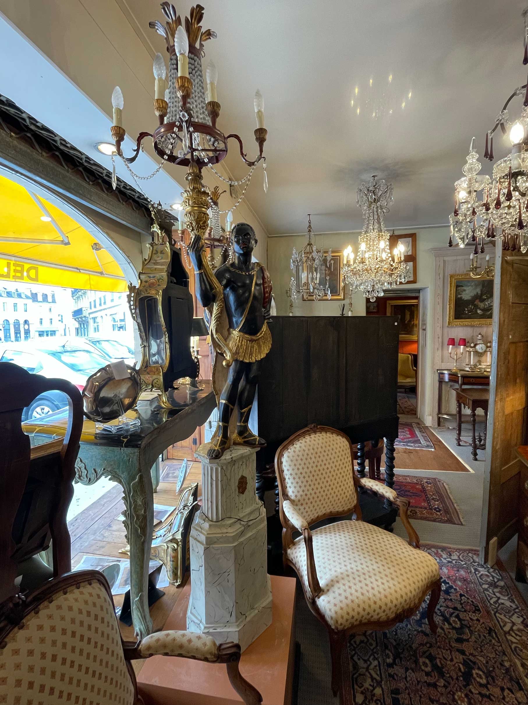 Nubien porte torchère début 19ème siècle